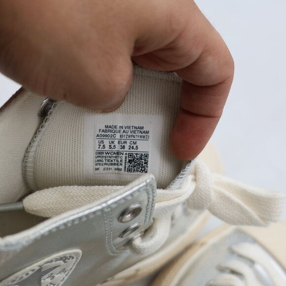 Converse All Star Lift Shoes Women's Size 7.5 Metallic Silver High Top A09902C - Picture 3 of 9